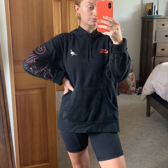 nike pigeon hoodie